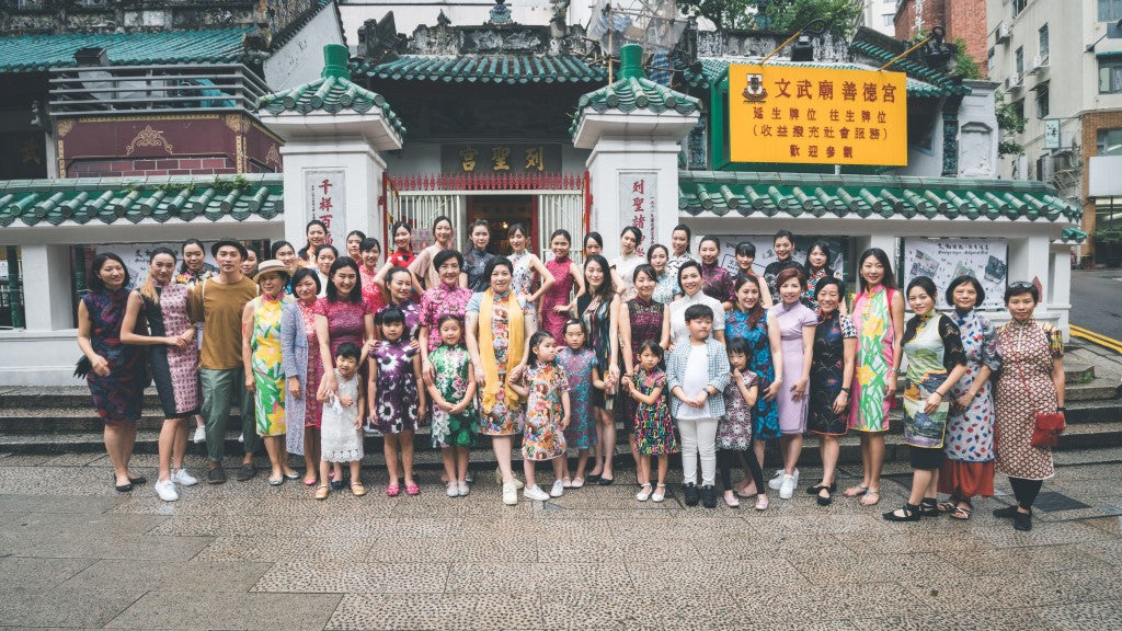 Flash Mob Performance by Youth Square Cheongsam Angels