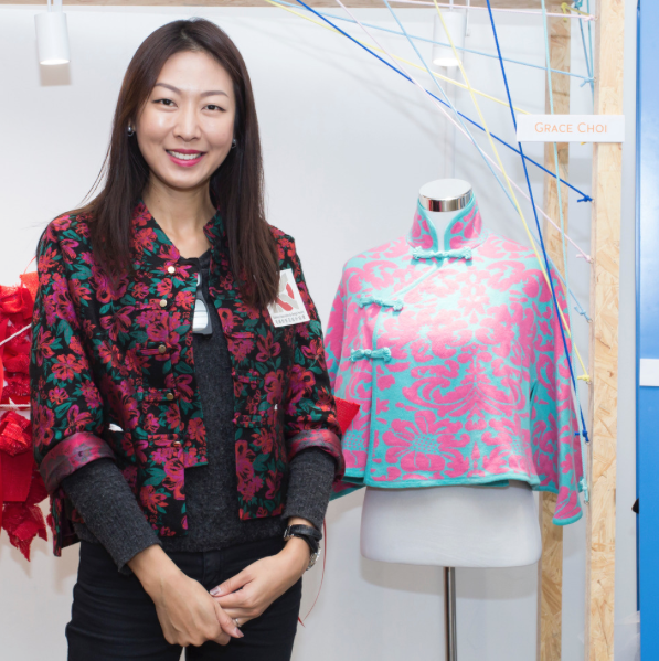 Yi-ming's First Signature Print Knit Cape