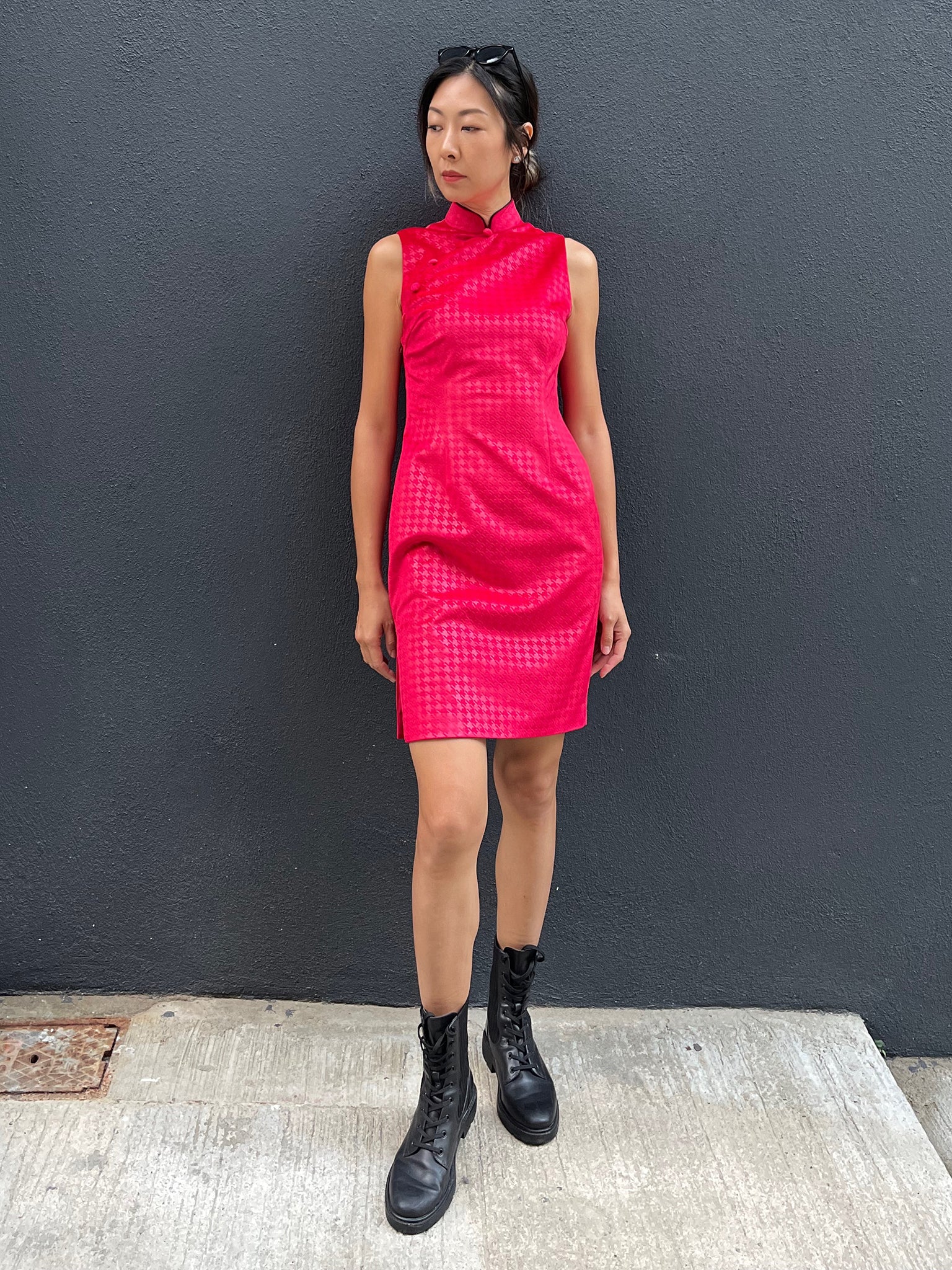 PAMELA Houndstooth Vvt Sleeveless Cheongsam