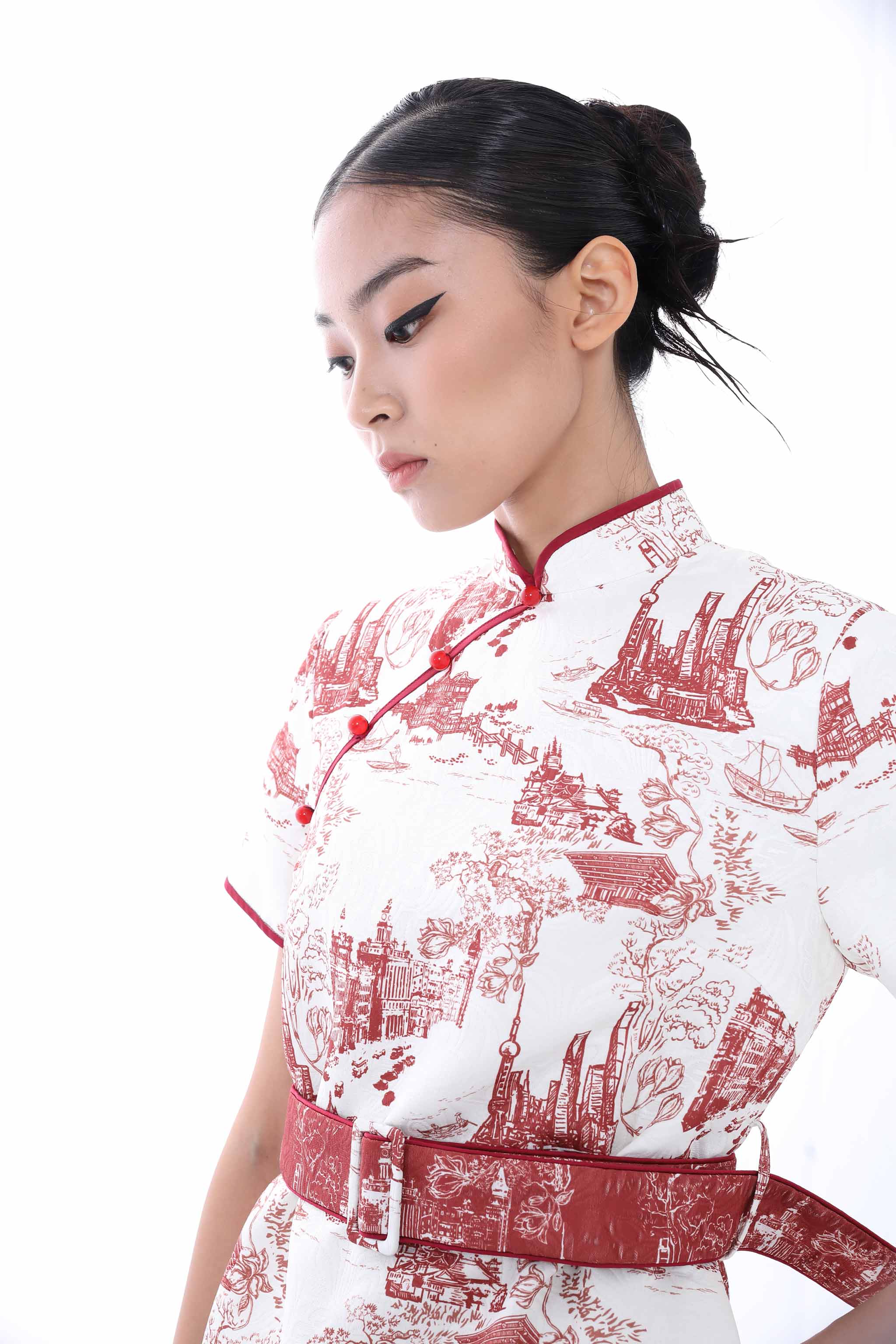 MACY 短身旗袍裙配雙面腰帶(白/紅)