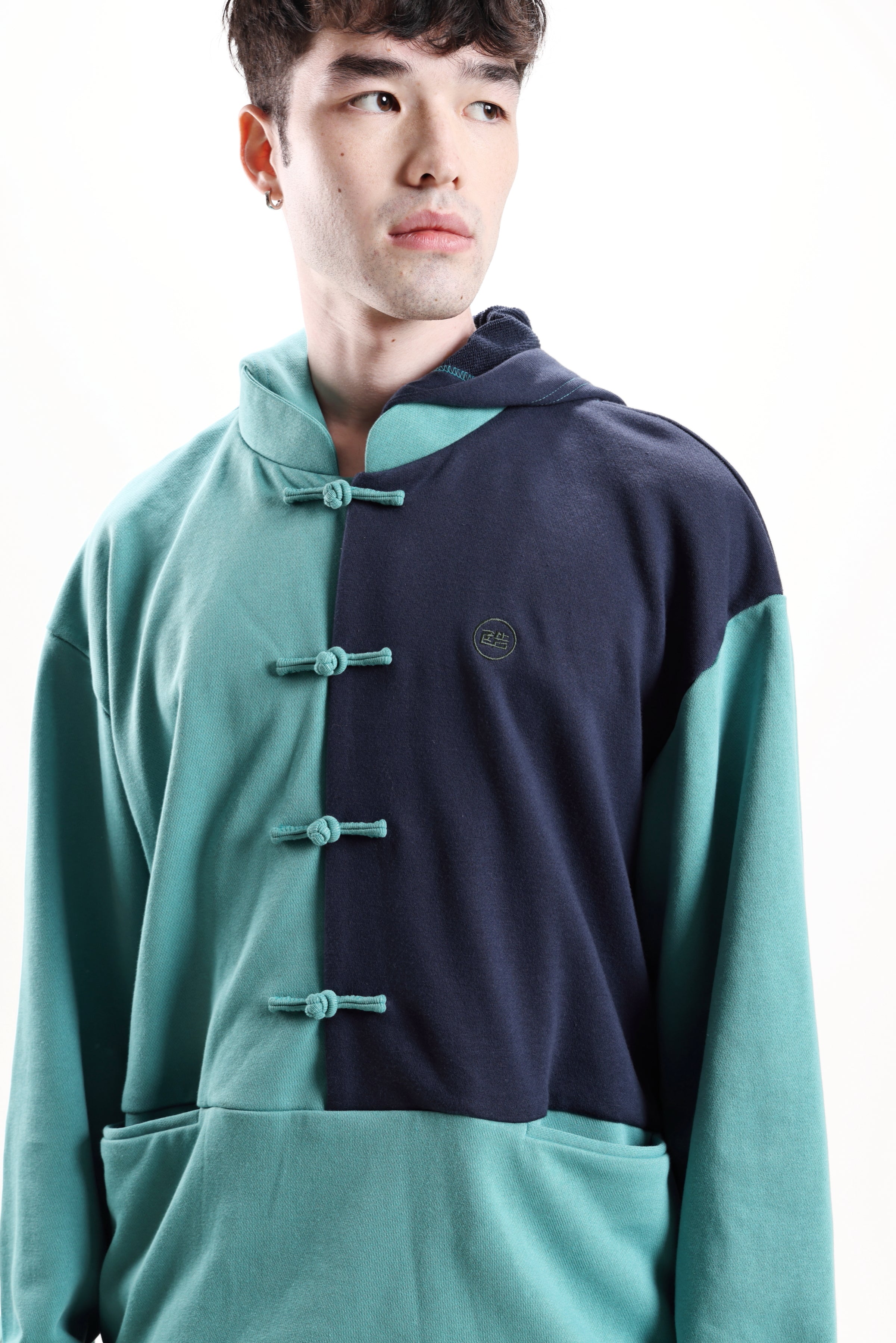 AVIS Unisex Hoodie (Green/ Navy)