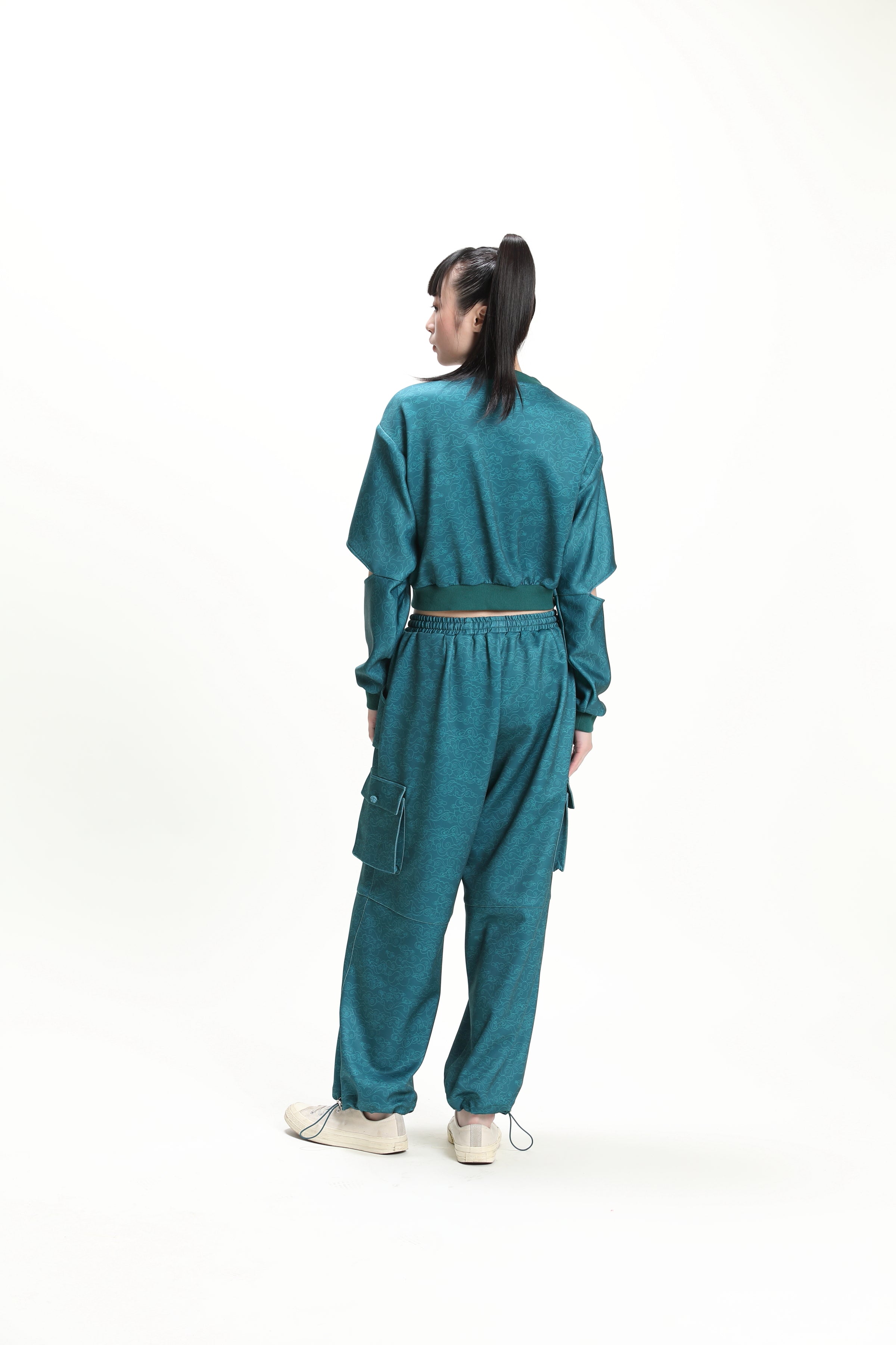 ANNIE Cutout Sleeve Cropped Top (Aqua)