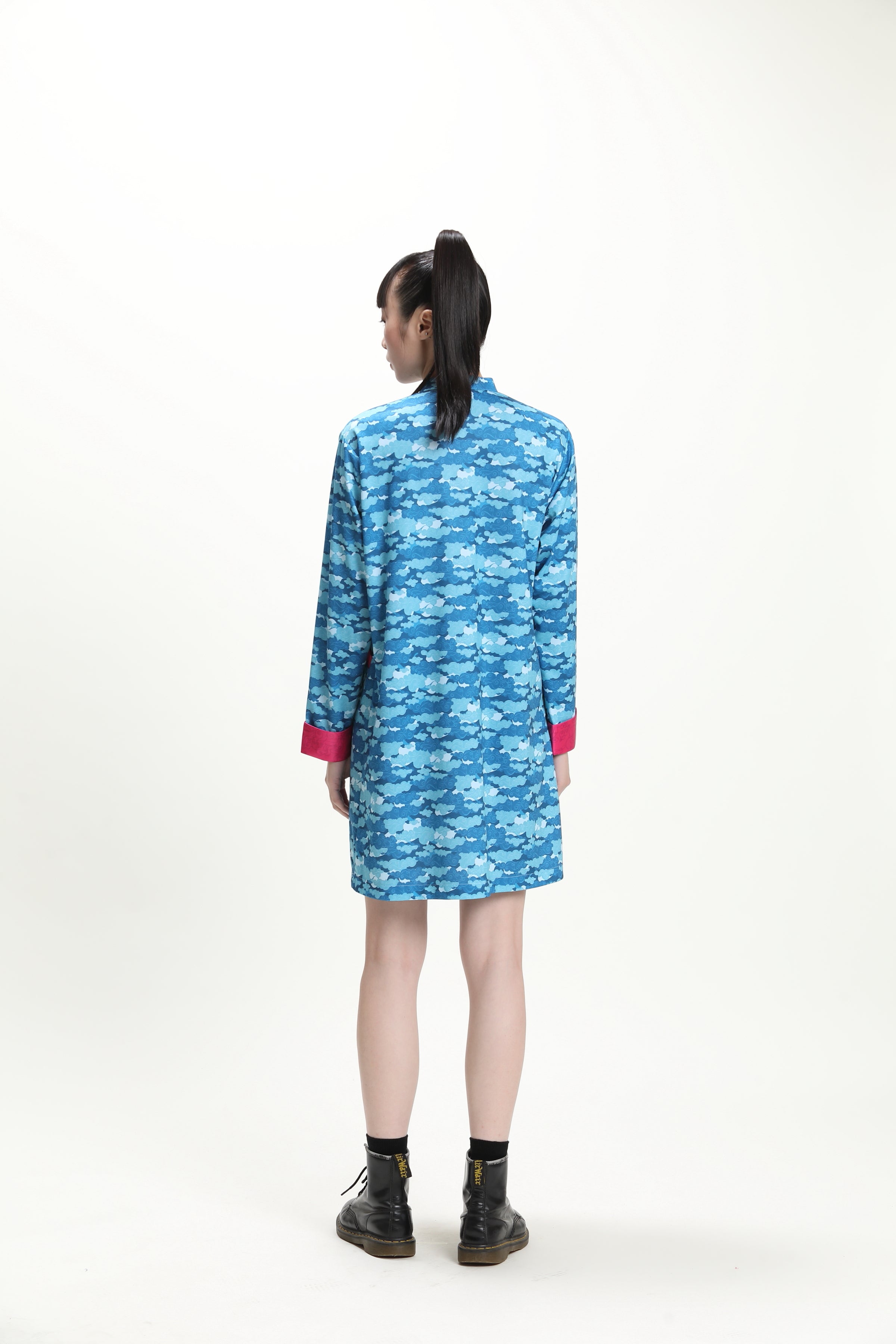 ADELE Long Sleeve Loose Cheongsam (Blue)