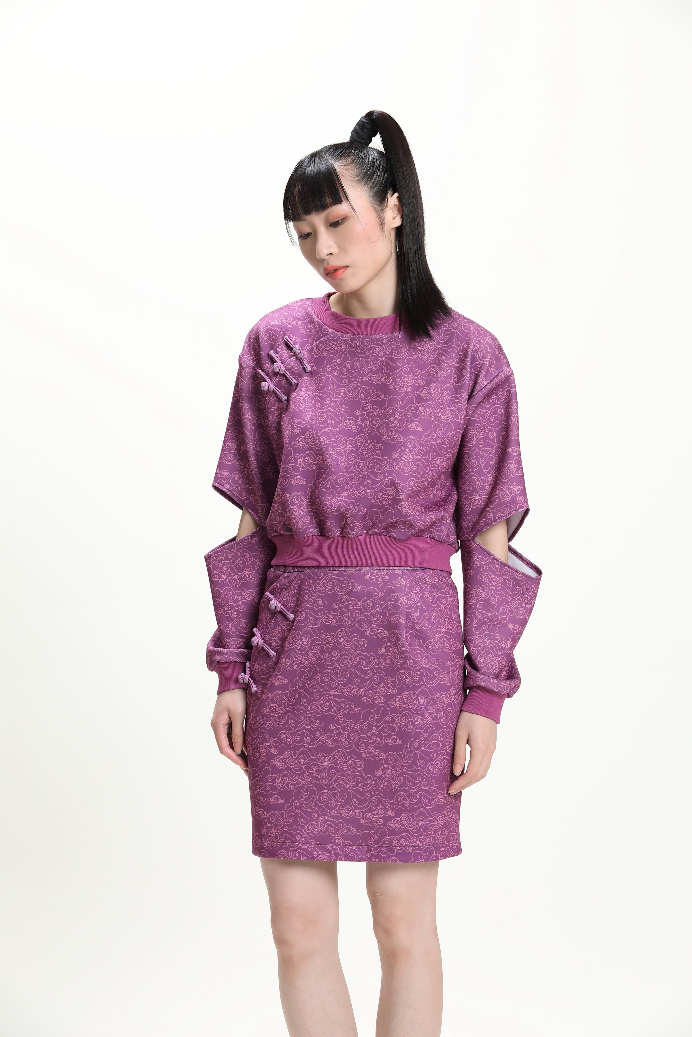 ANNIE Cutout Sleeve Cropped Top (Purple)