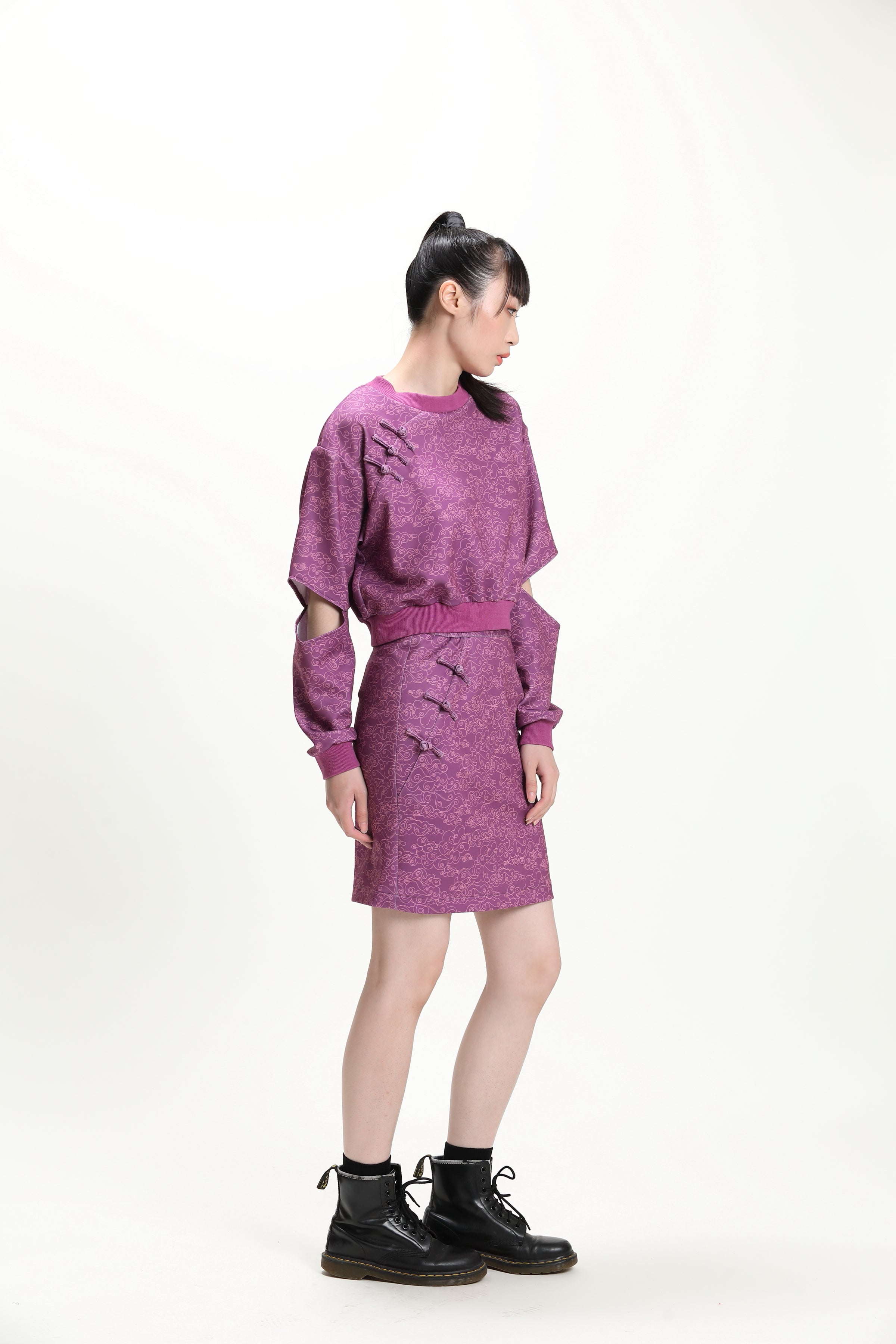 ANNIE Cutout Sleeve Cropped Top (Purple)