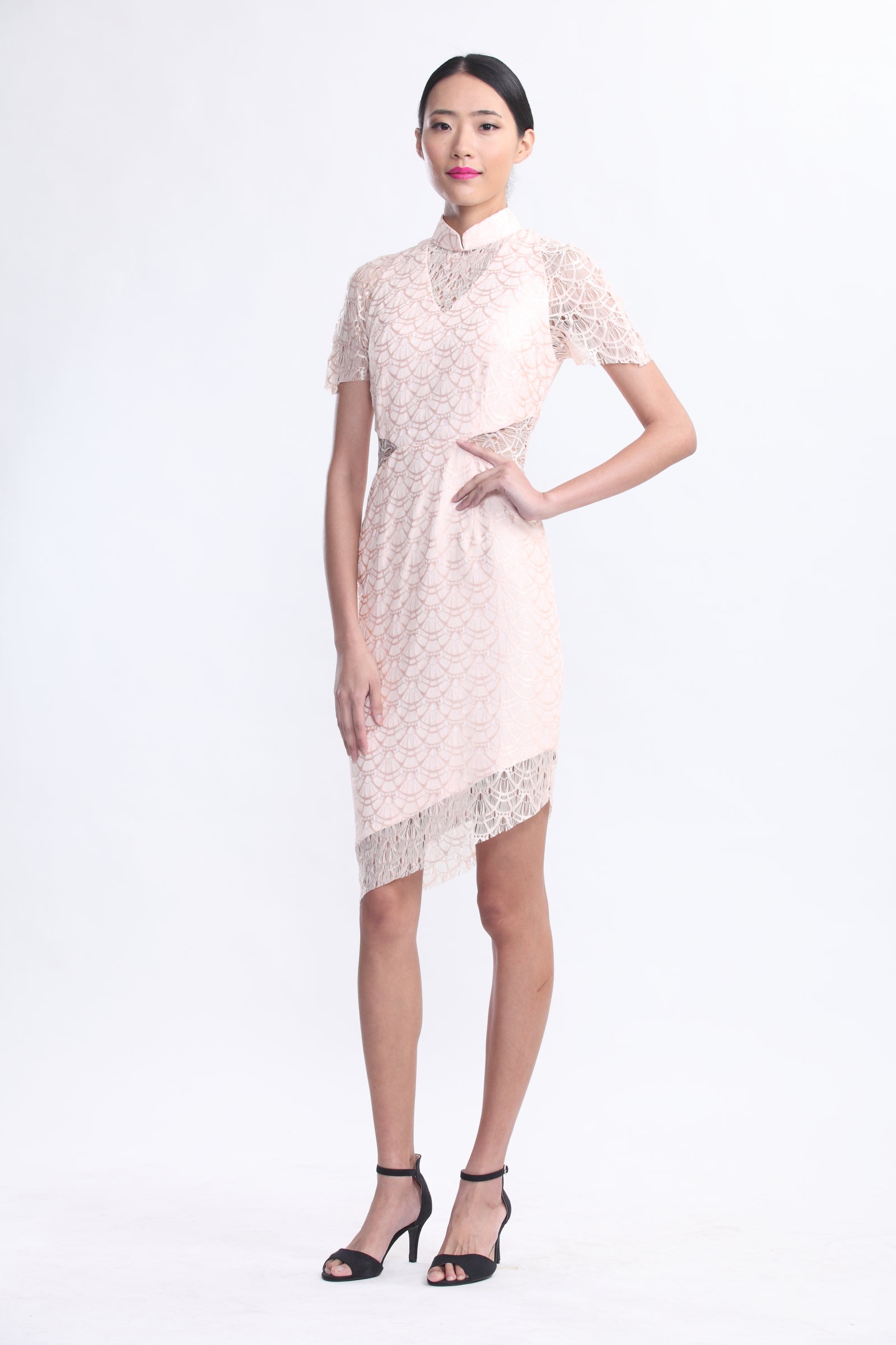 Light Pink Lace Short Sleeves Qipao with See-through waist