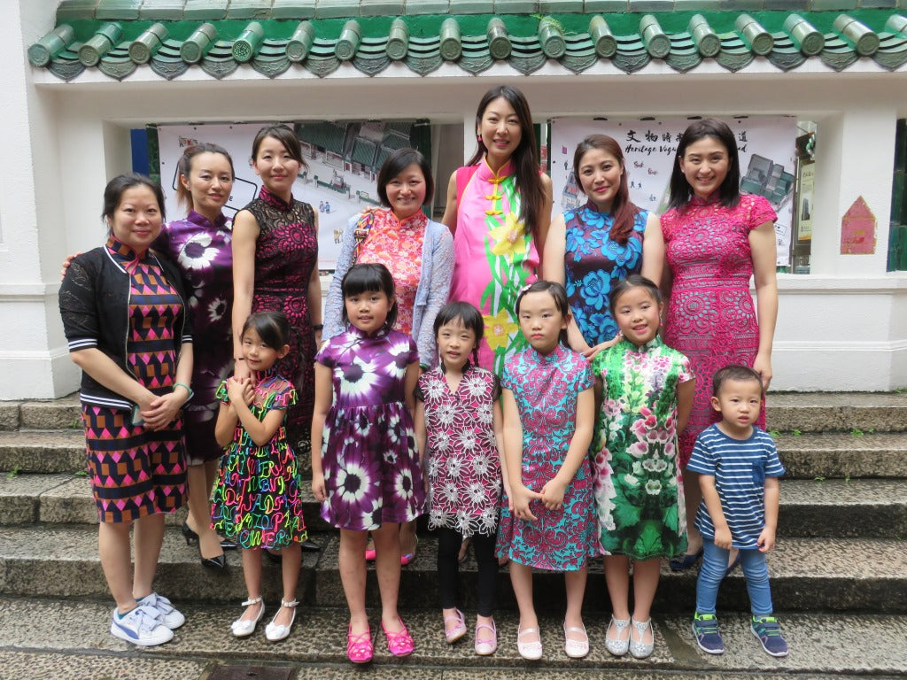 Flash Mob Performance by Youth Square Cheongsam Angels