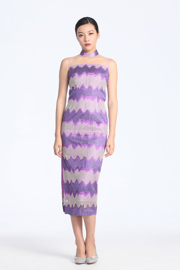 PURPLE WAVY PATTERN EMBROIDERY ON MESH SLEEVELESS ANKLE-LENGTH QIPAO