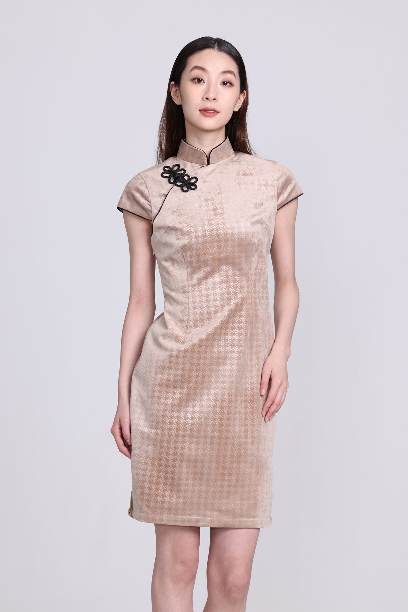 Yi-ming POLLY 千鳥格絨長衫 (駝色)