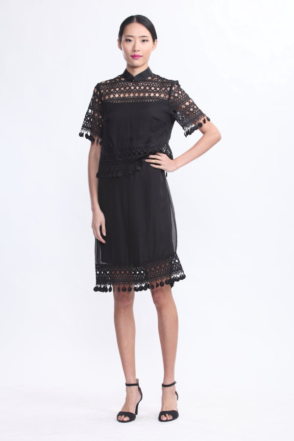 BLACK LACE SHORT SLEEVES LAYERED SILK DRESS