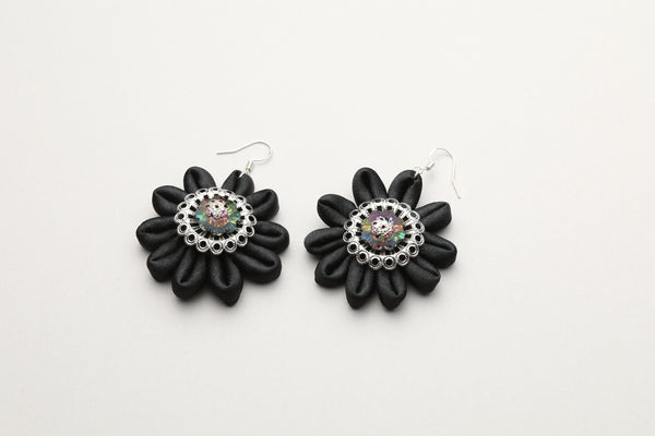 Floral Button Earrings with Crystal (Black)